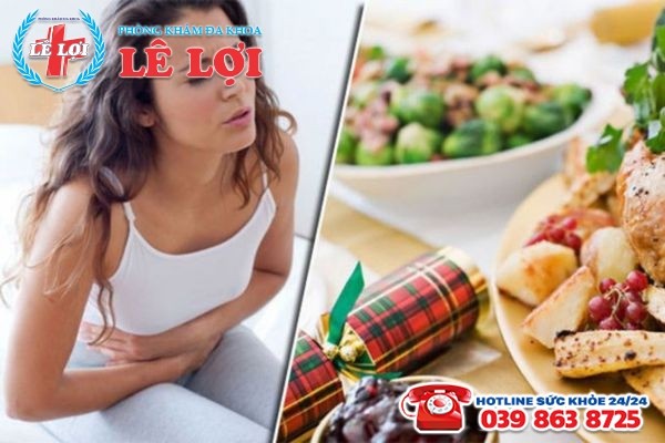 Ngộ độc thực phẩm gây ra tình trạng đau bụng kèm tiêu chảy và buồn nôn